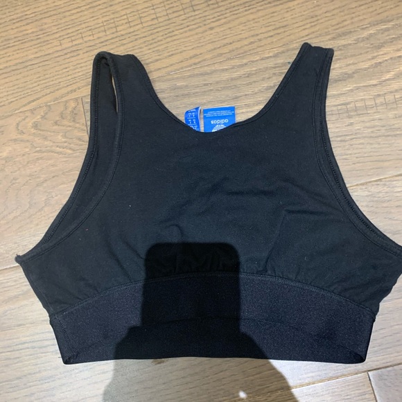 Adidas crop top - Picture 2 of 3